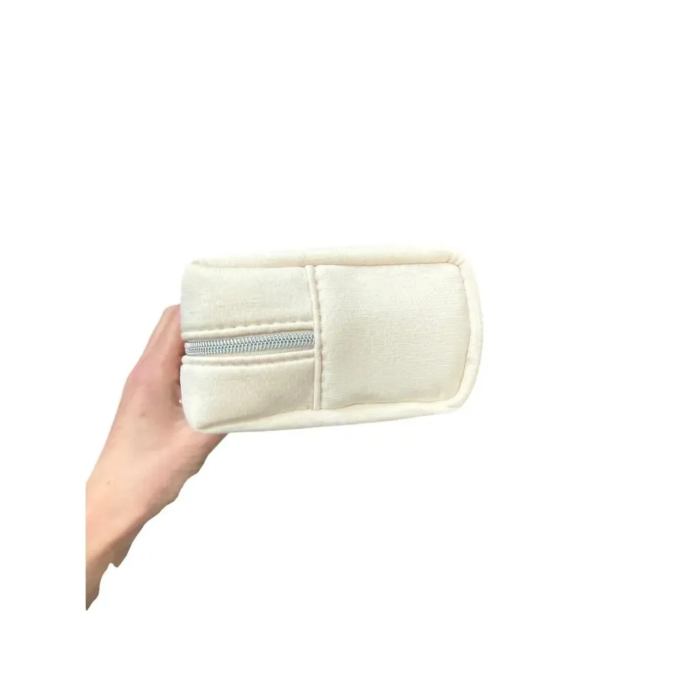 Dior Beauty Cosmetic Pouch Cream - Picture 6 of 8